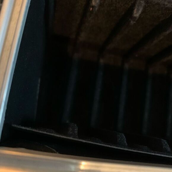 30 Cassette Tape Black Faux Leather Case - Picture 10 of 12